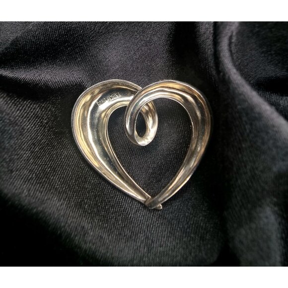 Vintage 925 Sterling Silver Marcasite Heart Brooch Pin Elegant Swirl Design Earl - Picture 5 of 5
